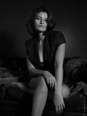 Maria / Schwarz-weiss  Fotografie von Fotograf Stephan Spiegelberg | STRKNG