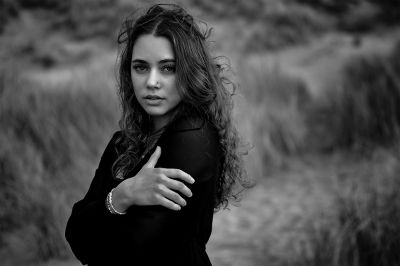 Luzie / Portrait  photography by Photographer Dirk Adolphs ★3 | STRKNG