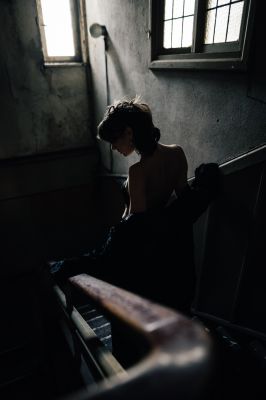 Stairs / Stimmungen  Fotografie von Model Geeska Klaussen ★28 | STRKNG