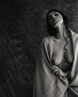 Masha / Nude  photography by Photographer thomas strauss photography ★7 | STRKNG