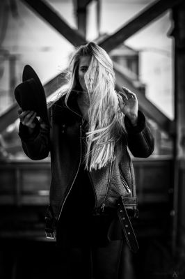 Waves of misery / Mood  photography by Photographer Turamania Art ★1 | STRKNG
