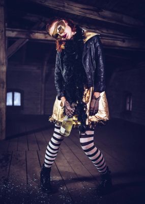 Weird Alice / Konzeptionell  Fotografie von Fotograf studiobenai | STRKNG