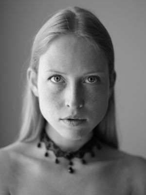 Iryna / Portrait  Fotografie von Fotograf Black Forest Tintype ★6 | STRKNG