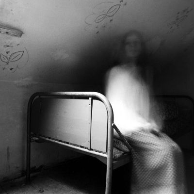 Ghost of days past I / Schwarz-weiss  Fotografie von Fotograf Paul Neugebauer ★1 | STRKNG