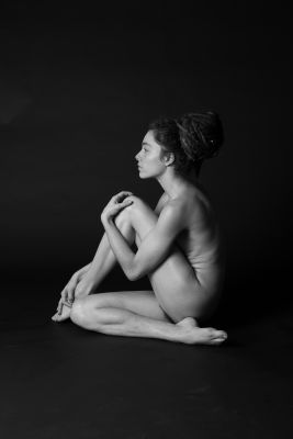 Pose / Nude  Fotografie von Fotograf Michael Stoecklin ★5 | STRKNG