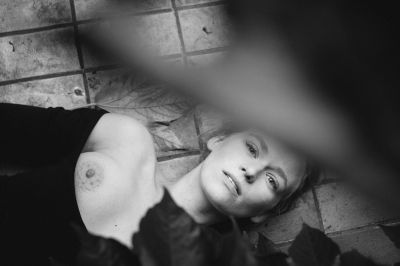 Nude in the Terrace / Nude  photography by Model DovileParis ★19 | STRKNG