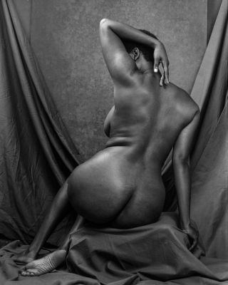 Kae MAE / Nude  Fotografie von Fotograf Jose Esteve ★2 | STRKNG