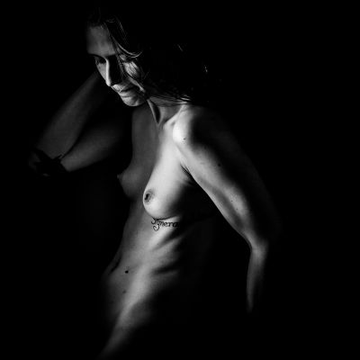 Malinda IIV / Nude  Fotografie von Fotograf Zander Neuman ★6 | STRKNG