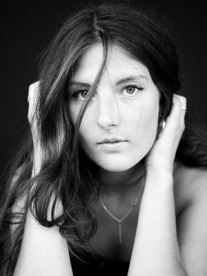 &quot;Lea&quot; (2025) - 99 PORTRAITS / Portrait  photography by Photographer René Greiner Fotografie ★5 | STRKNG