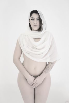 New madone / Nude  photography by Photographer William Tinchant ★1 | STRKNG