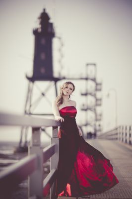 Neulich am Leuchtturm / People  photography by Photographer Frozen Moment Photografie ★1 | STRKNG