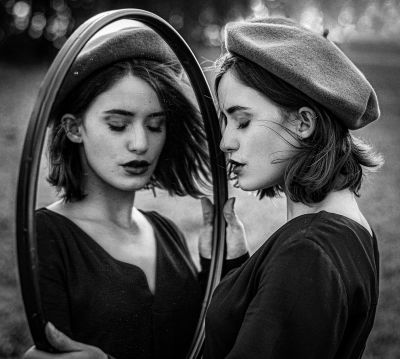 Fenja / Portrait  photography by Photographer Falko Matte ★10 | STRKNG