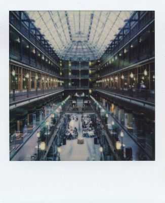 A Day At The Arcade / Instant-Film  Fotografie von Fotografin Bret Watkins ★1 | STRKNG