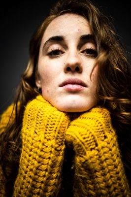 Leona / Portrait  photography by Photographer @carsten.vogt ★3 | STRKNG