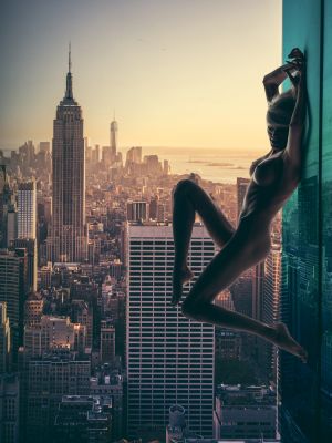 NYC get's up / Creative edit  photography by Photographer Urs Gerber ★3 | STRKNG