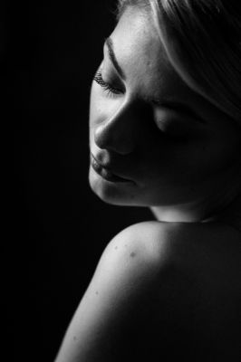 Lisa / Menschen  Fotografie von Fotograf Jürgen Kremer ★2 | STRKNG