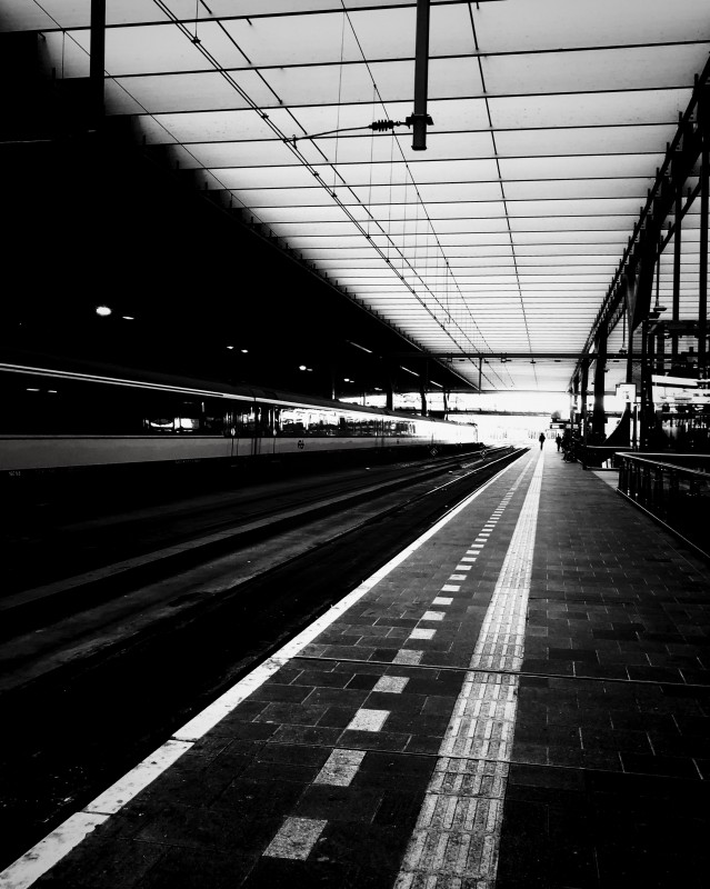 Black and white Rotterdam - &copy; Tjeerd van der Heeft | Black and White