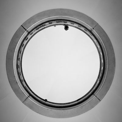 looking down / Street  photography by Photographer capturedonstreet ★2 | STRKNG