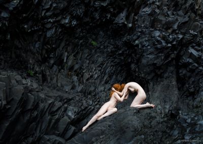 Stay with me / Nude  photography by Photographer Håkon Grønning ★10 | STRKNG