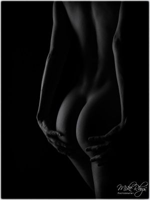 Illusions / Nude  Fotografie von Fotograf Mike Rhys ★3 | STRKNG