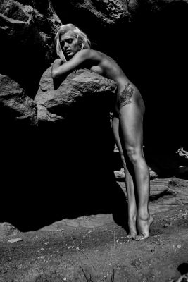 Adapting / Nude  Fotografie von Fotograf Jamie Thißen-Betts ★4 | STRKNG