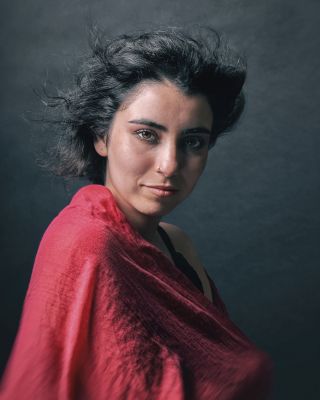 Amal / Portrait  photography by Photographer Michael Stapfer | STRKNG