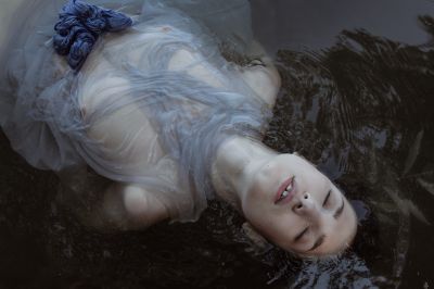 Conceptual  photography by Photographer éon.noir ★1 | STRKNG