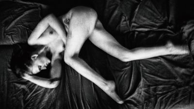 move / Nude  photography by Photographer Dunkelbild ★3 | STRKNG