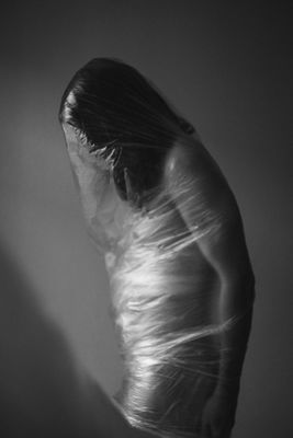 body sealed in light / 2022-09-16 body sealed in light / Menschen Fotografie von Fotografin annalena joschko ★1 | STRKNG
