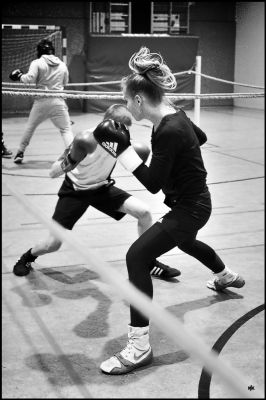 Elegantes Sparring... / People  photography by Photographer Klaus-Juergen Krah | STRKNG