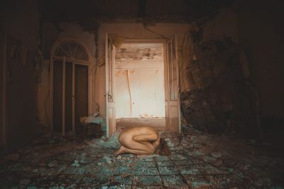 Decay of feelings / Nude  Fotografie von Model Medusa ★7 | STRKNG