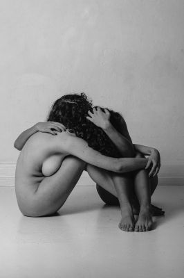 Love Me / Nude  photography by Photographer Katja Heinemann ★9 | STRKNG