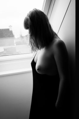 Velux / Nude  photography by Photographer Damien Baule ★2 | STRKNG