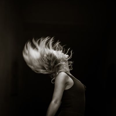 dancing queen / Portrait  Fotografie von Fotografin Sanna Dimario ★2 | STRKNG