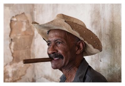 Have A Cigar / Portrait  Fotografie von Fotograf Martin Schweitzer ★2 | STRKNG