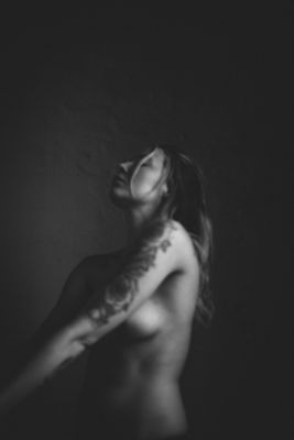 Dancing / Nude  photography by Photographer Jens Holbein ★4 | STRKNG