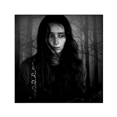 Marnie Aves / Portrait  Fotografie von Fotograf Photobooth Portraits ★11 | STRKNG