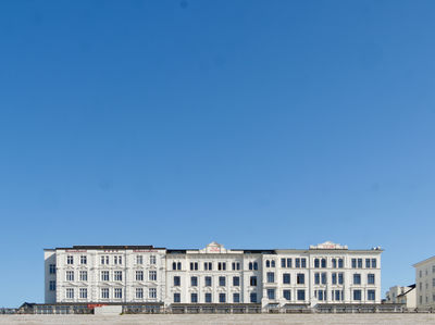 Strandpromenade / Architecture  photography by Photographer Joachim J. Dudek ★1 | STRKNG