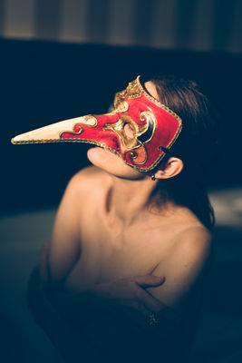 Signora del Silenzio / Fine Art  Fotografie von Fotograf marcus photography ★2 | STRKNG