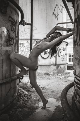 Curves / Nude  Fotografie von Fotograf Thomas Huntke ★4 | STRKNG