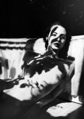*** / Nude  photography by Photographer Mecuro B Cotto ★24 | STRKNG