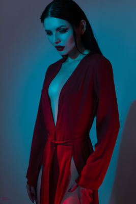 Photo: Maksim Pilipeyko. Photo: Maksim Pilipeyko. / Fashion / Beauty photography by Model VOLODINA ★9 | STRKNG