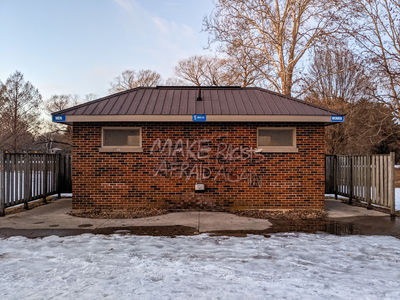 Make racists afraid again / Street  photography by Photographer Leo Cavallini | STRKNG