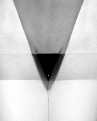 Arrow Head / Nude  Fotografie von Fotograf Nicholas Freeman ★9 | STRKNG