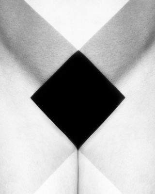 Square #02 / Nude  Fotografie von Fotograf Nicholas Freeman ★13 | STRKNG
