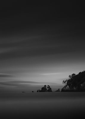 Heads, Whangamata / Landscapes  photography by Photographer Alistair Keddie ★2 | STRKNG