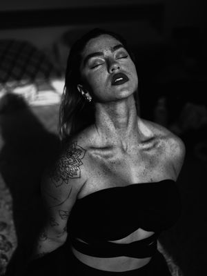 Donya / Portrait  Fotografie von Fotograf shahin khalaji ★2 | STRKNG