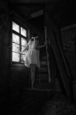 schöne neue Welt...? / Fine Art  Fotografie von Fotograf Ulisses ★4 | STRKNG