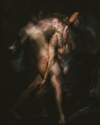 Flow / Nude  Fotografie von Fotograf Andrew W Pilling ★10 | STRKNG