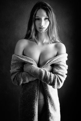 Chantal / Nude  Fotografie von Fotograf Elmar Kraus | STRKNG